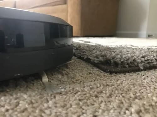 Thick and Shaggy Rugs Robot Vacuum